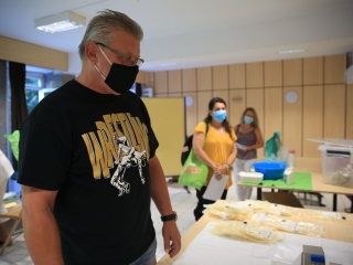 Dunaújváros 70: retró véradás - fotó: 