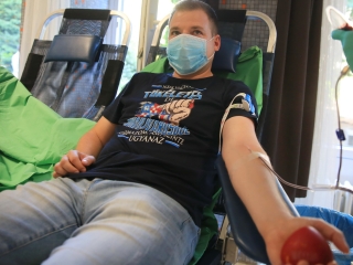 Dunaújváros 70: retró véradás - fotó: 