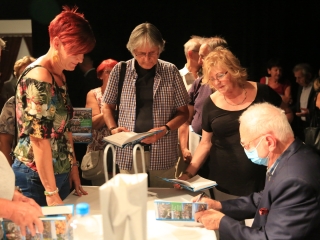 Dunaújváros 70: ünnepi könyvbemutató és díjátadás - fotó: 