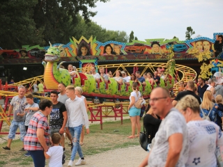 Parázs-Varázs és augusztális: esti képtár - fotó: 