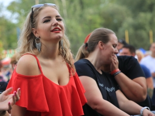 Parázs-Varázs és augusztális: esti képtár - fotó: 