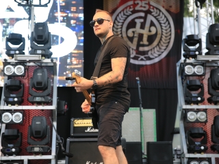 Parázs-Varázs és augusztális: esti képtár - fotó: 