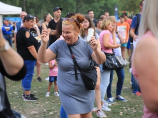 Parázs-Varázs és augusztális: esti képtár - fotó: 