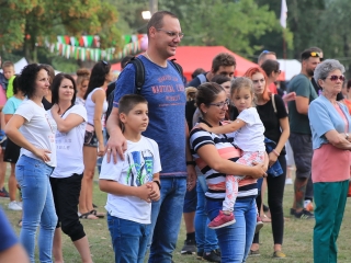 Parázs-Varázs és augusztális: esti képtár - fotó: 