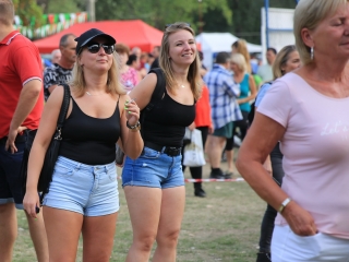 Parázs-Varázs és augusztális: esti képtár - fotó: 