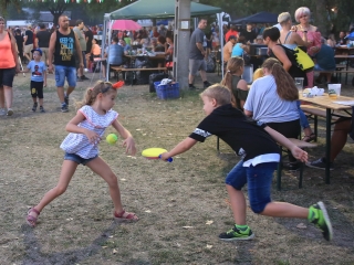 Parázs-Varázs és augusztális: esti képtár - fotó: 