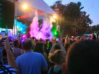 Parázs-Varázs és augusztális: esti képtár - fotó: 