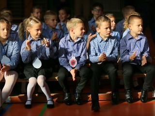 Tanévnyitó a Móricz iskolában - fotó: 