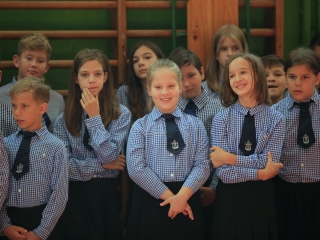 Tanévnyitó a Móricz iskolában - fotó: 