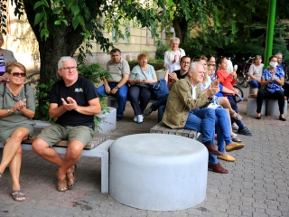 Néptánc a flaszteren – három helyszínen ropták - fotó: 