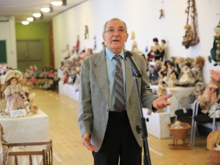 Babakiállítás a Dunaferr iskolában - fotó: 