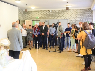 Babakiállítás a Dunaferr iskolában - fotó: 