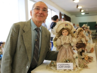 Babakiállítás a Dunaferr iskolában - fotó: 