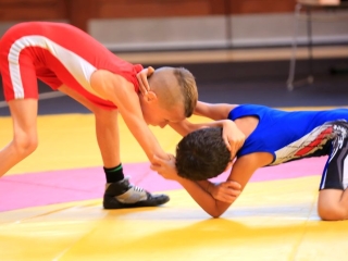 Jubileumi birkózó versenyek Rácalmáson - fotó: 