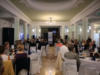 Ünnepelt a Dunaújvárosi Kereskedelmi és Iparakamara - fotó: 