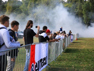 Bimmer Parádé az állatmentőknek - fotó: 