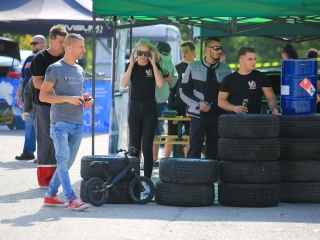 Bimmer Parádé az állatmentőknek - fotó: 