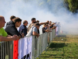 Bimmer Parádé az állatmentőknek - fotó: 