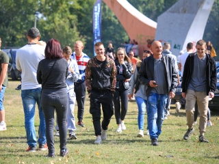 Bimmer Parádé az állatmentőknek - fotó: 