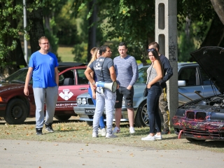 Bimmer Parádé az állatmentőknek - fotó: 