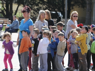 Labda banda a Városháza téren - fotó: Sándor Judit