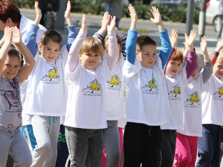 Labda banda a Városháza téren - fotó: Sándor Judit