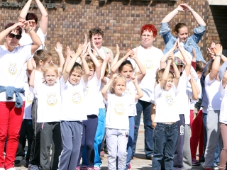 Labda banda a Városháza téren - fotó: Sándor Judit