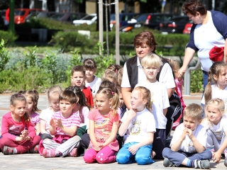 Labda banda a Városháza téren - fotó: Sándor Judit