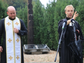 A Jakó-házaspár emlékművének avatása - fotó: 