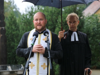 A Jakó-házaspár emlékművének avatása - fotó: 