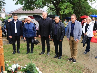 A Jakó-házaspár emlékművének avatása - fotó: 