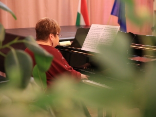 A zene világnapja a Sándor Frigyes Zeneiskolában - fotó: 