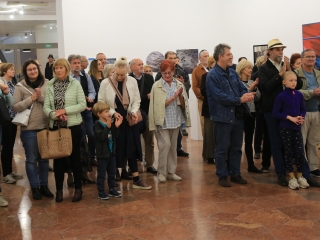 A megyei tárlat megnyitója az Uitz Teremben - fotó: 