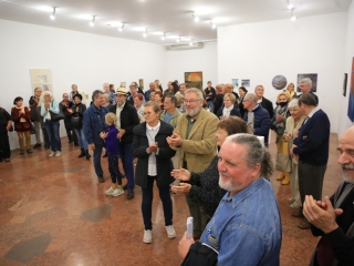 A megyei tárlat megnyitója az Uitz Teremben - fotó: 