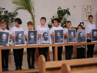 Október 6. – megemlékezés és koszorúzás - fotó: 