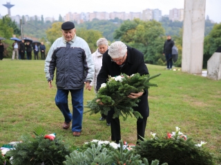 Október 6. – megemlékezés és koszorúzás - fotó: 