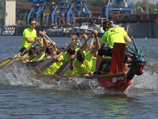 Családi hétvége II. nap Parázs Varázs - Sárkányhajó, foci - fotó: Sándor Judit