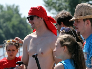 Családi hétvége II. nap Parázs Varázs - Sárkányhajó, foci - fotó: Sándor Judit