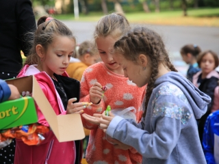 Aszfaltrajzok a Vasvári iskola születésnapjára - fotó: 