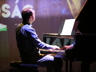 Ünnepi megemlékezés és díjátadó a Bartókban - fotó: 