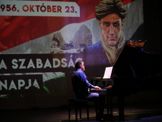 Ünnepi megemlékezés és díjátadó a Bartókban - fotó: 