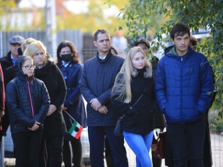 '56 öröksége: ünnepi műsor és koszorúzás a kopjafánál - fotó: 