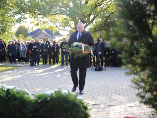 '56 öröksége: ünnepi műsor és koszorúzás a kopjafánál - fotó: 
