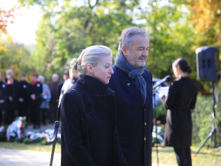 '56 öröksége: ünnepi műsor és koszorúzás a kopjafánál - fotó: 