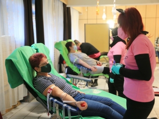 A Halloween véradás véresen komoly képei!  - fotó: 