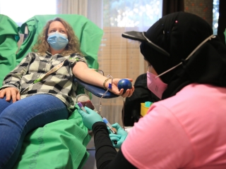 A Halloween véradás véresen komoly képei!  - fotó: 