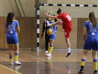 VIII. Ádám Anita, IX. Héger Ádám és IV. Komáromi Ádám Emléktorna - fotó: 