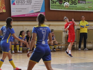 VIII. Ádám Anita, IX. Héger Ádám és IV. Komáromi Ádám Emléktorna - fotó: 