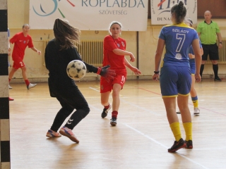 VIII. Ádám Anita, IX. Héger Ádám és IV. Komáromi Ádám Emléktorna - fotó: 