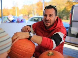 Tökfaragó verseny a Vasmű úton - fotó: 